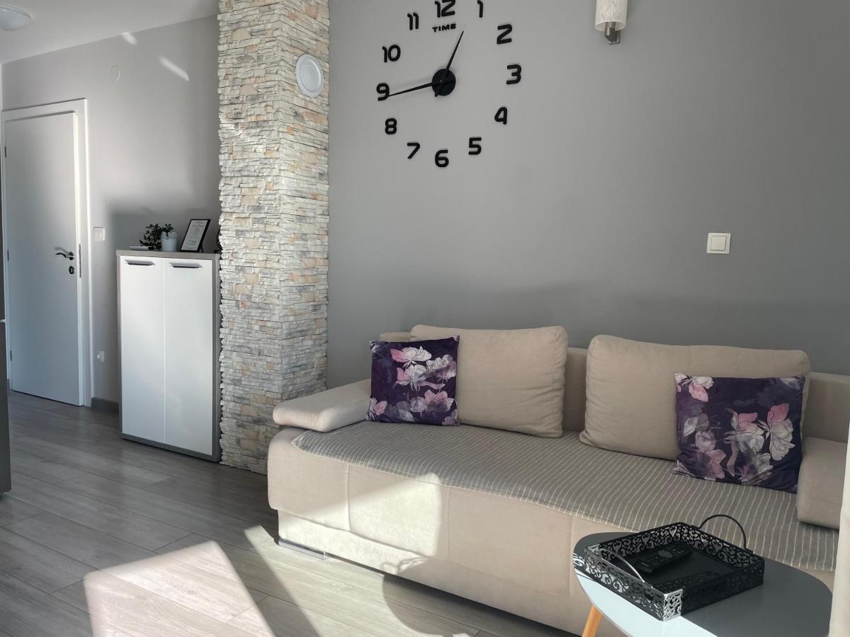Apartment Silver Beauty