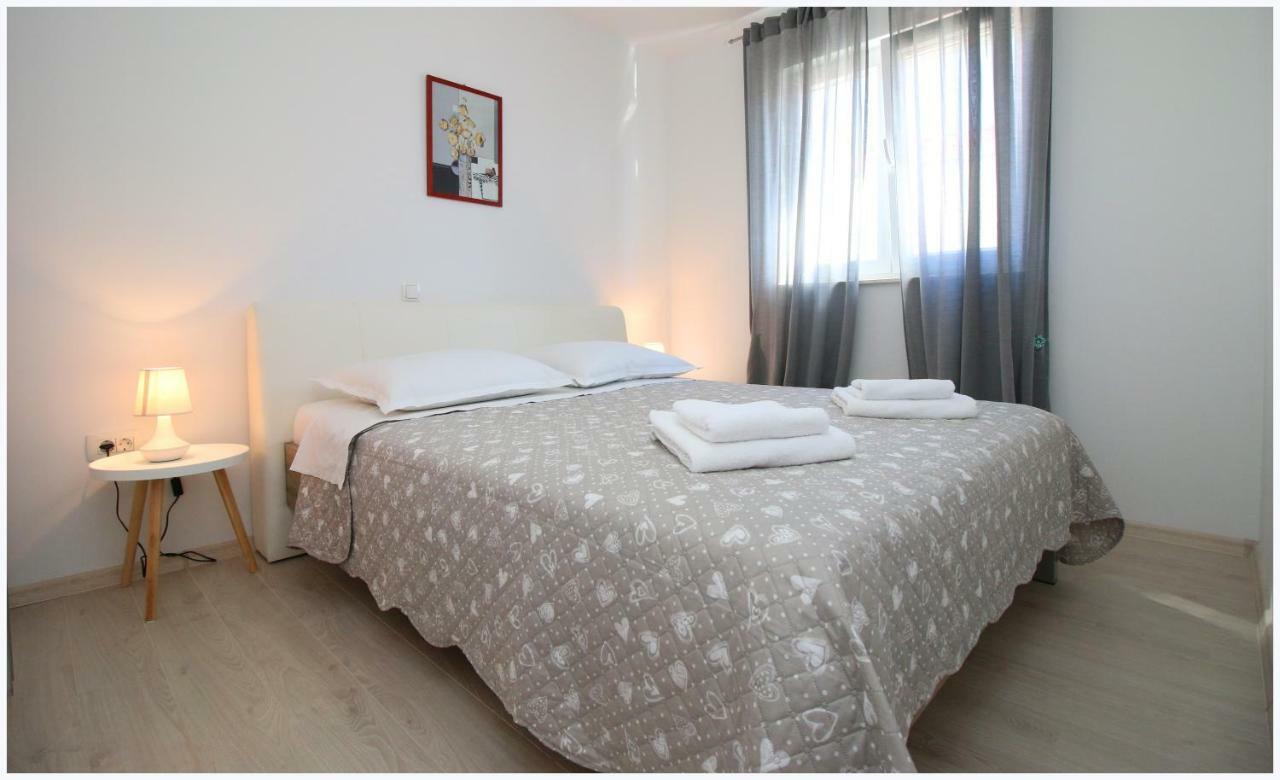 Silver Beauty Apartment